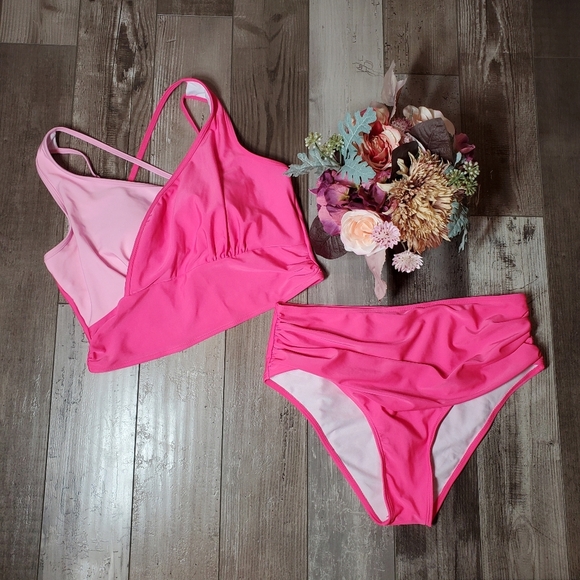 SOLY HUX Women's Plus Size Color Block Swimsuit Ruched High Waist Hot Pink 1XL - Picture 16 of 16